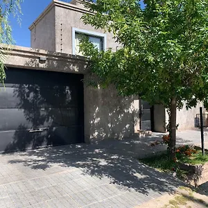 https://casa-lupe.hotelsmendoza.com