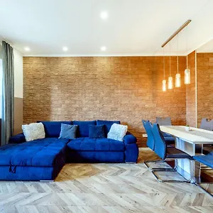  Apartament Nehru