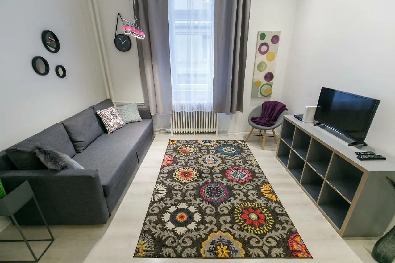 Ella Apartment Budapest