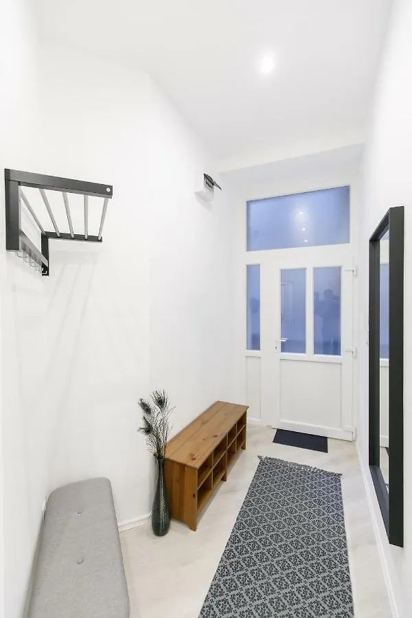 בודפשט Ella Apartment
